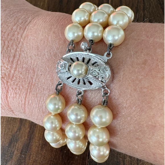 Orquidea Jewelry - Exquisite Triple Strand Majorica Orquidea Pearl Bracelet